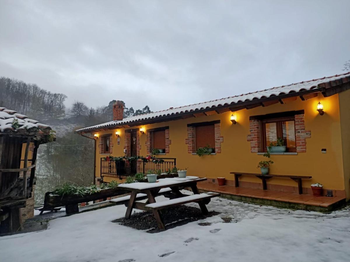Carroceu Rural Daire Onís Dış mekan fotoğraf