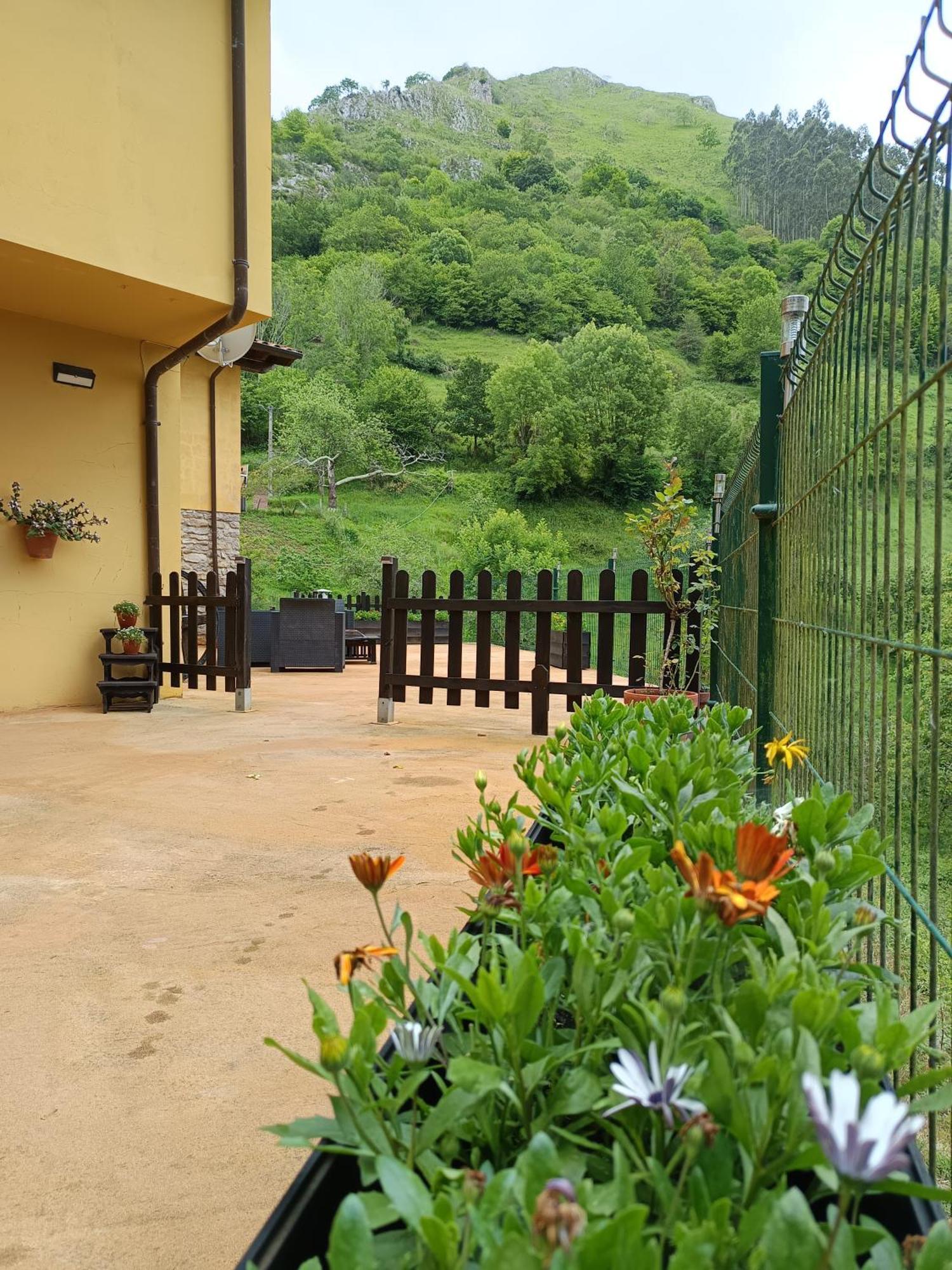 Carroceu Rural Daire Onís Dış mekan fotoğraf